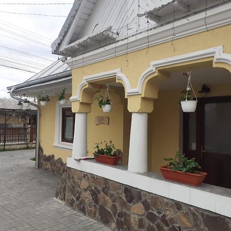 Casuta De Poveste Târgu Neamț Exteriör bild